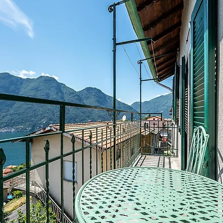 The Window On The Lake, Free Parking Apartament *