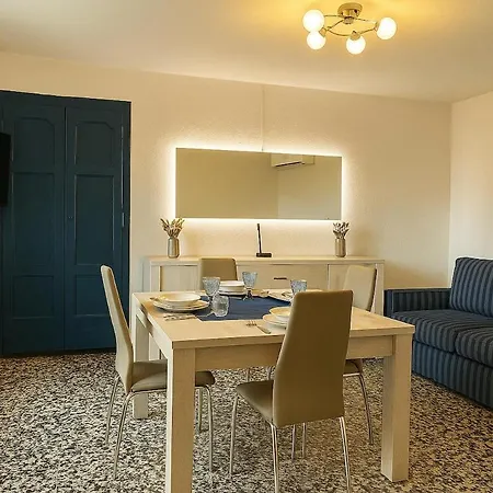 The Window On The Lake, Free Parking Apartment *
