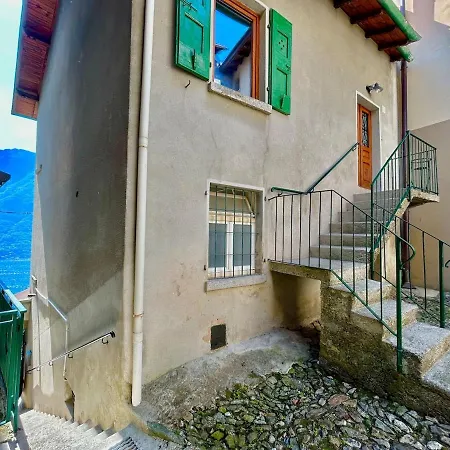 The Window On The Lake, Free Parking * Nesso