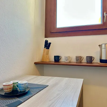 The Window On The Lake, Free Parking Apartment *