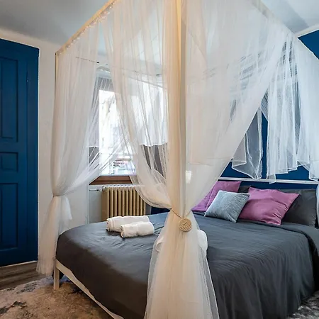 The Window On The Lake, Free Parking Apartmán