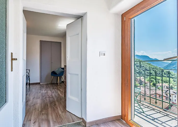 アパート The Window On The Lake, Free Parking ネッソ