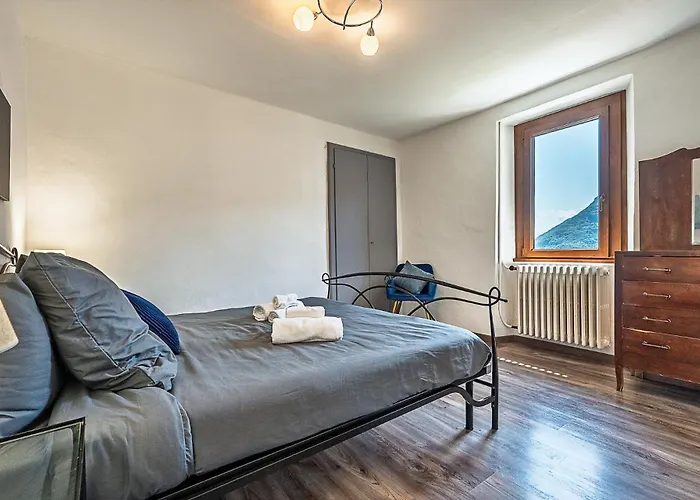 The Window On The Lake, Free Parking アパート ネッソ