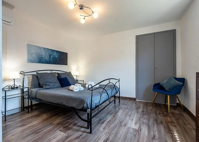 The Window On The Lake, Free Parking Apartment *