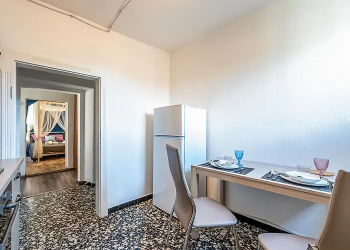 The Window On The Lake, Free Parking Apartment